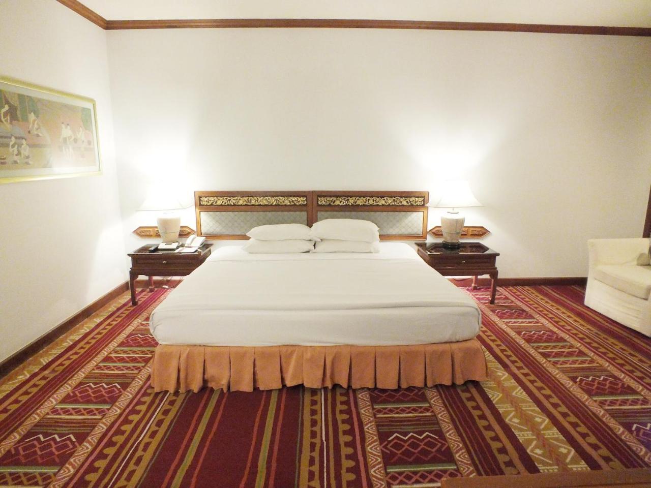 The Park Hotel, Čiang Mai Exteriér fotografie